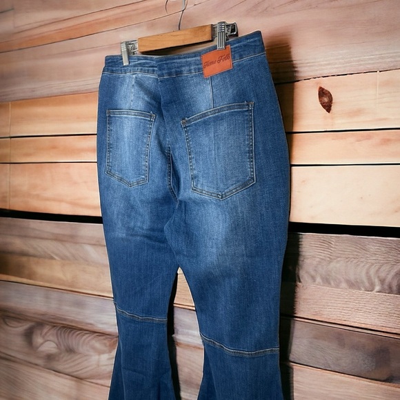 Home Folk Distressed Women's Mid Wash Blue Flare Jeans - Picture 7 of 16